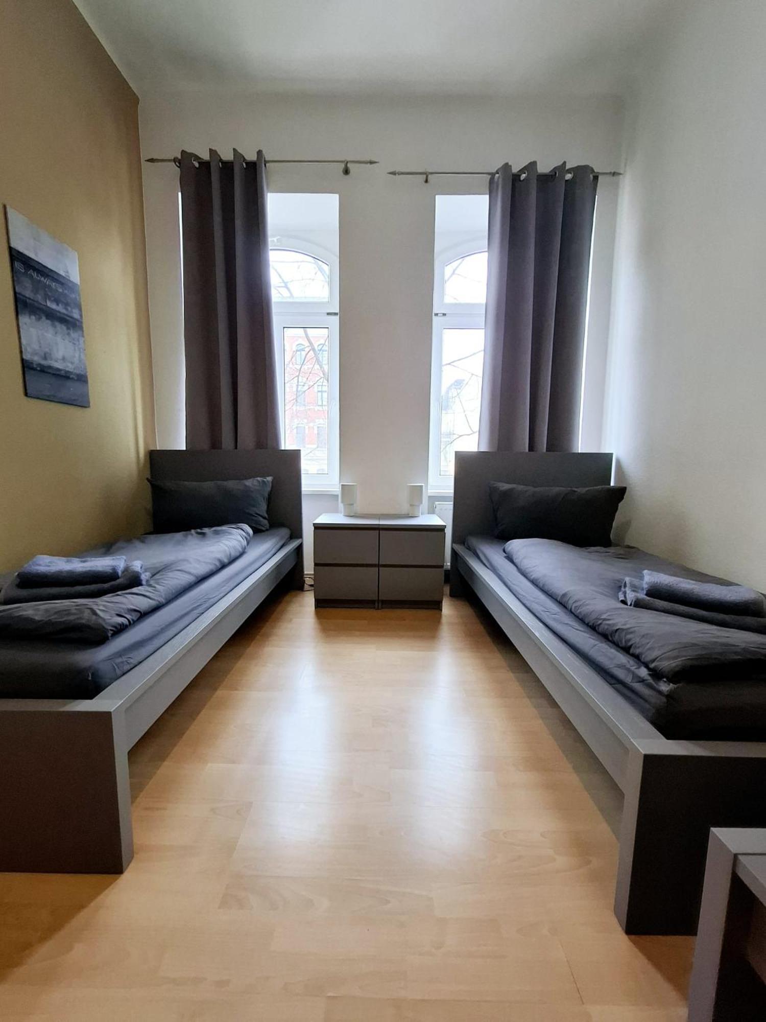 Altbauwohnung Direkt An Der Karli Mit Balkon - Netflix Inklusive Leipzig Extérieur photo